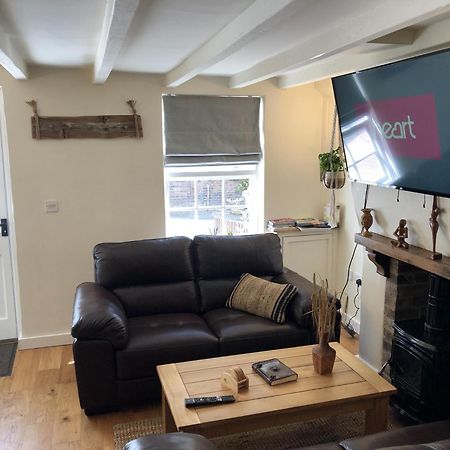 Bramble Cottage With Free Parking Bridgnorth Exterior foto